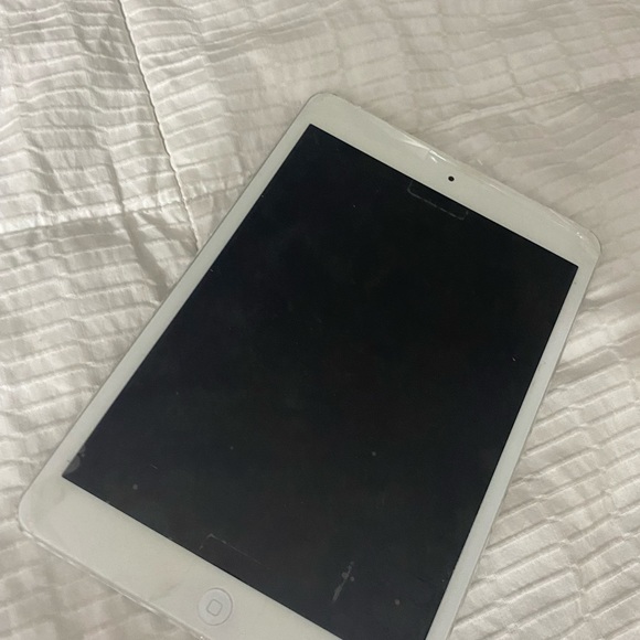 IPad 4 - Picture 4 of 6